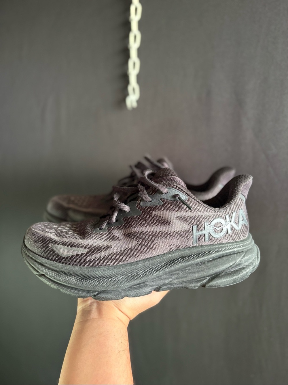 Hoka One One Clifton 9 Running Shoes Black Women's Size 10/Men’s UK 8.5